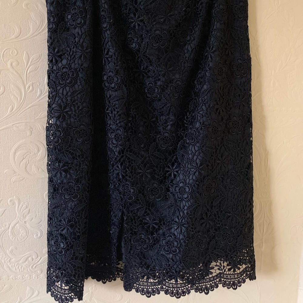 Sexy Black embroidered skirt